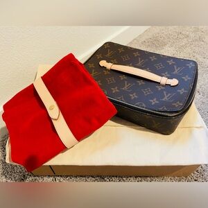 Louis Vuitton Monogram Nice Jewelry Case Excellent Condition
